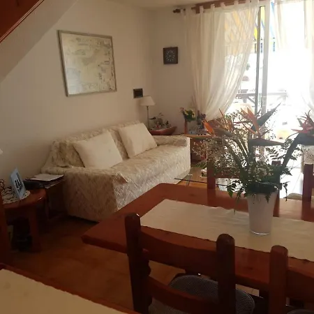 Blu Zaffiro Apartment *